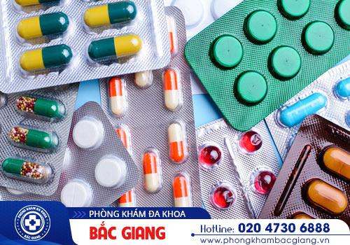 Phương pháp nội khoa chỉ áp dụng khi có chỉ định từ bác sĩ chuyên khoa