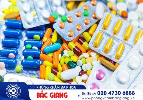 Việc sử dụng thuốc phải thông qua ý kiến bác sĩ chuyên khoa sau khi thăm khám